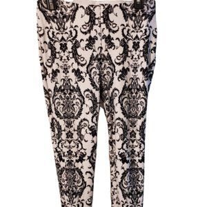 Peter Nygard | Luxe Slim Medium Pull-On Pants